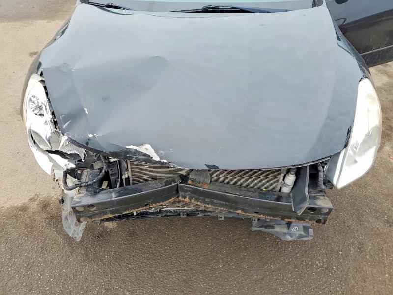 2010 Nissan Altima Base