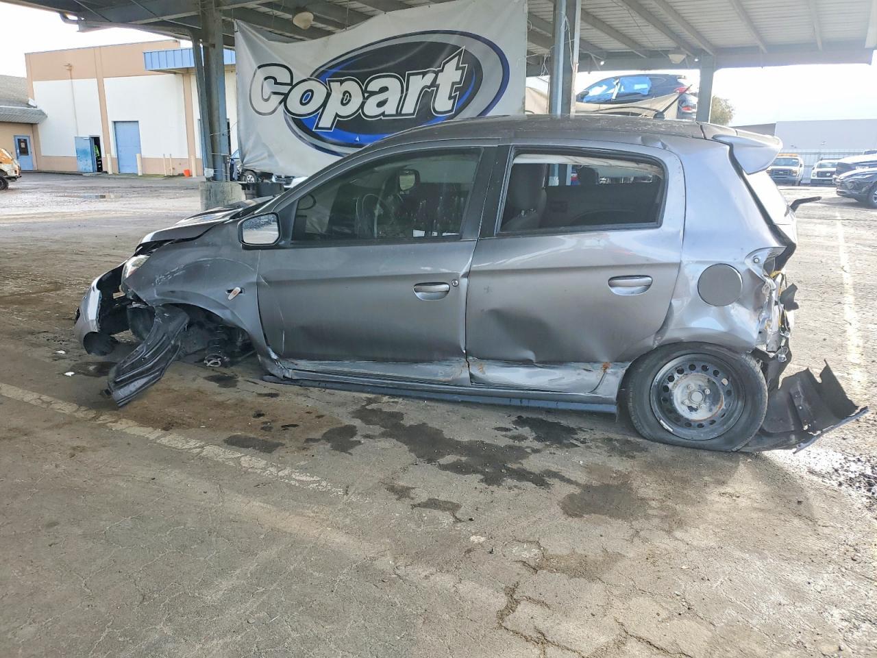 2017 Mitsubishi Mirage es