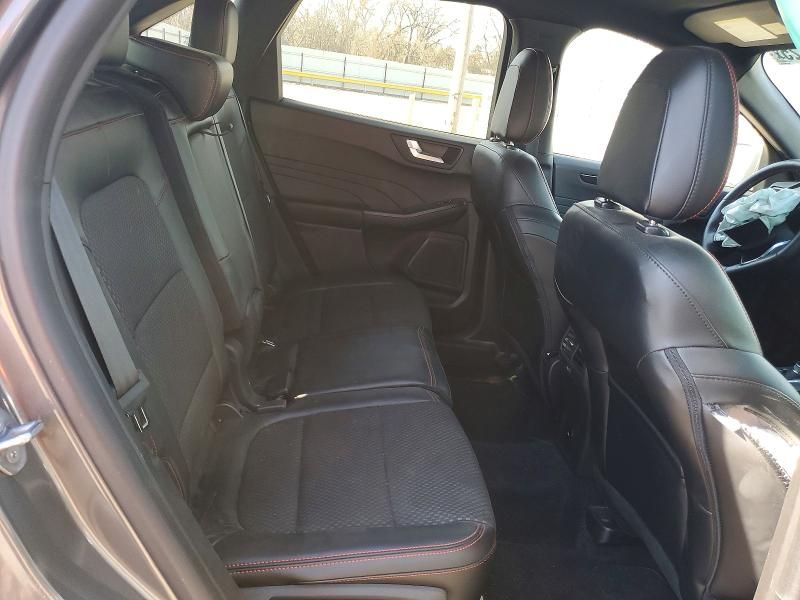 2023 Ford Escape st Line Select