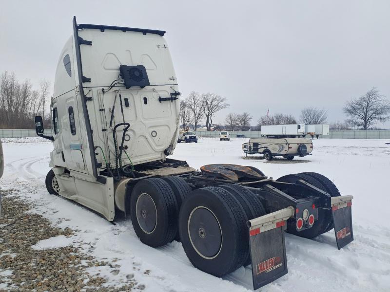 2023 Freightliner Cascadia 126 Semi Truck