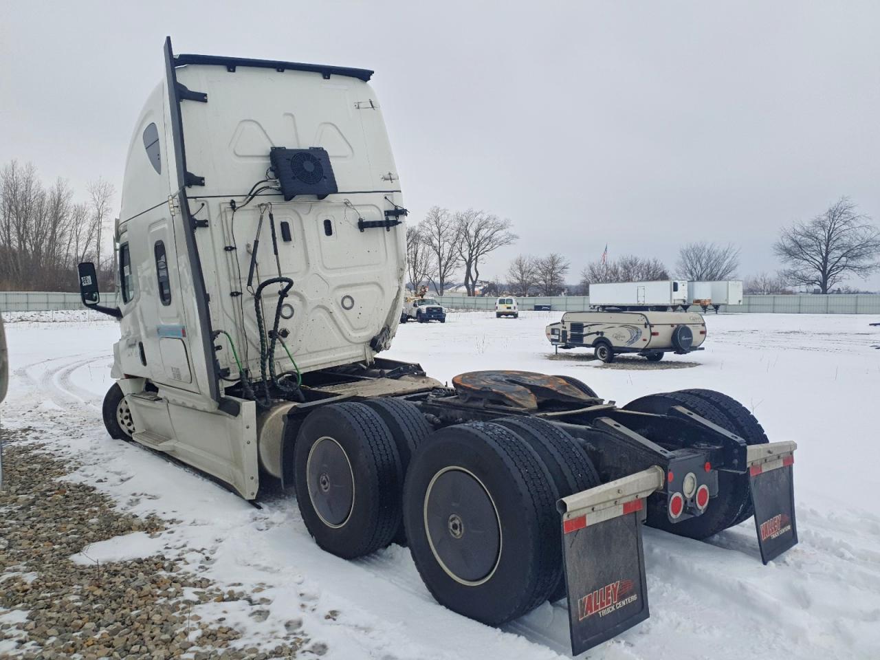 2023 Freightliner Cascadia 126 Semi Truck