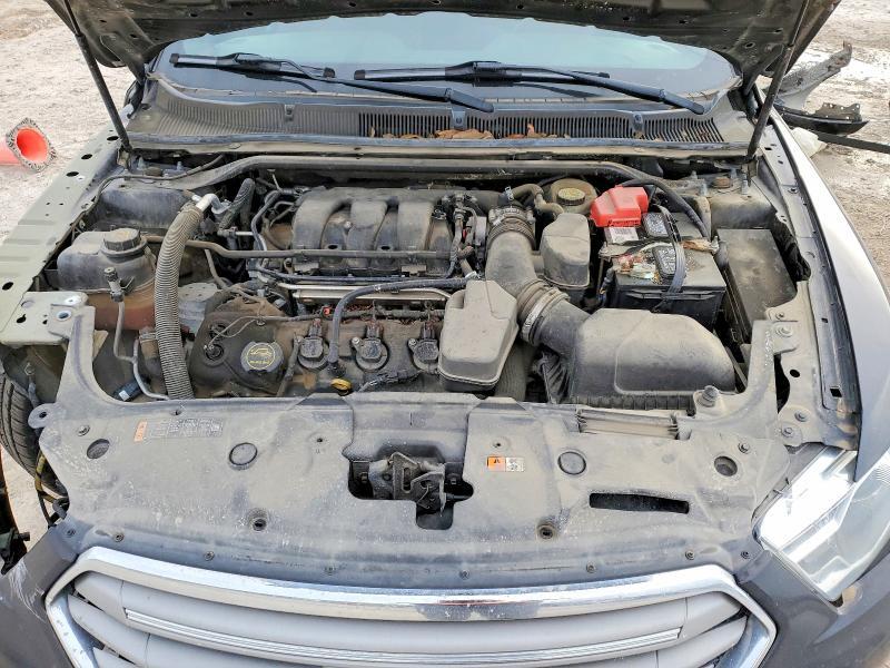 2016 Ford Taurus sel