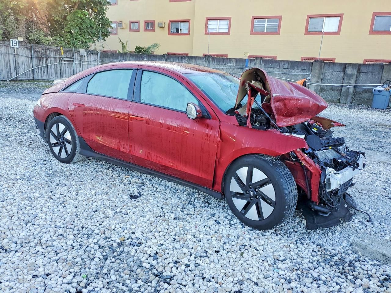 2024 Hyundai Ioniq 6 se