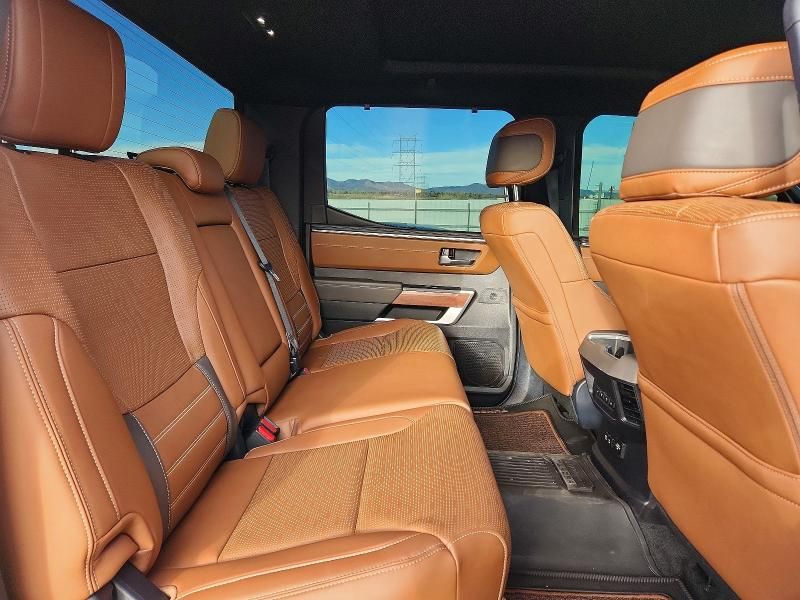 2025 Toyota Tundra Crewmax Platinum