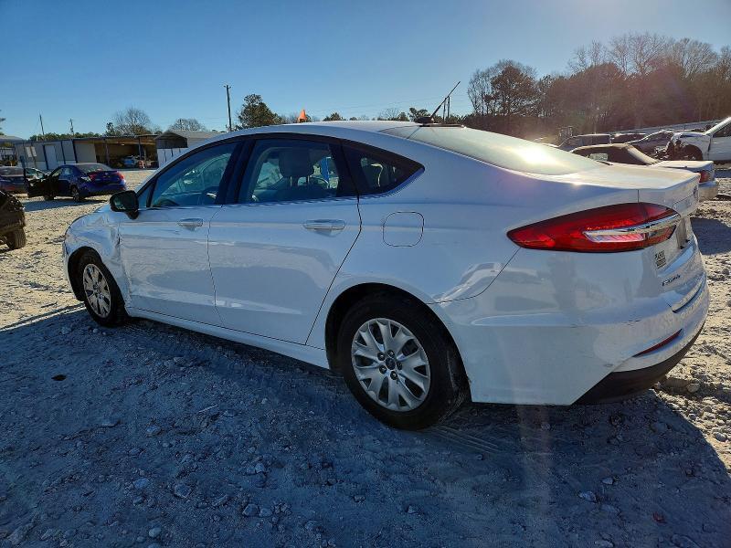 2019 Ford Fusion s
