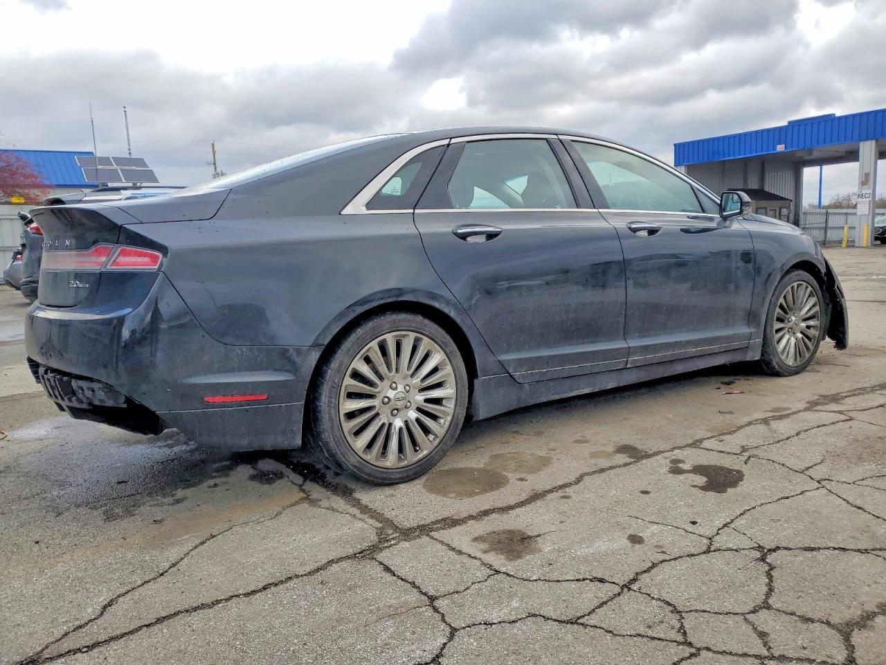 2014 Lincoln Townhouse MKZ