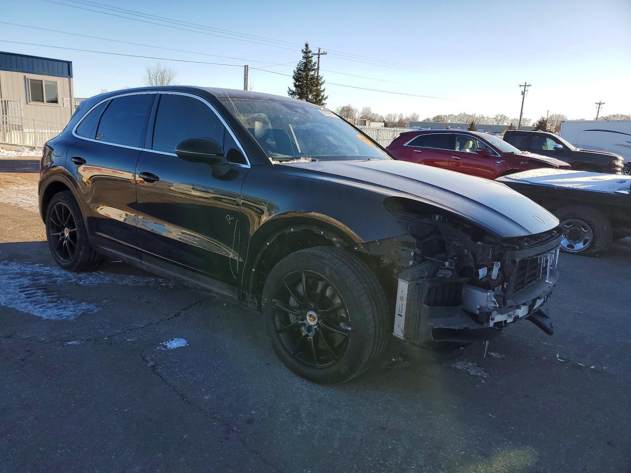 2019 Porsche Cayenne s