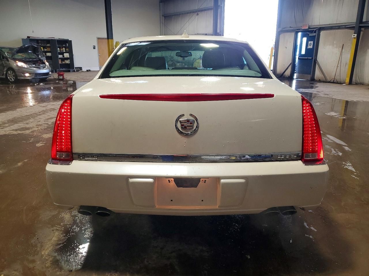 2011 Cadillac DTS
