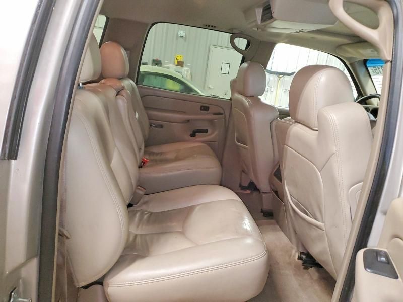 2005 Chevrolet Suburban K1500