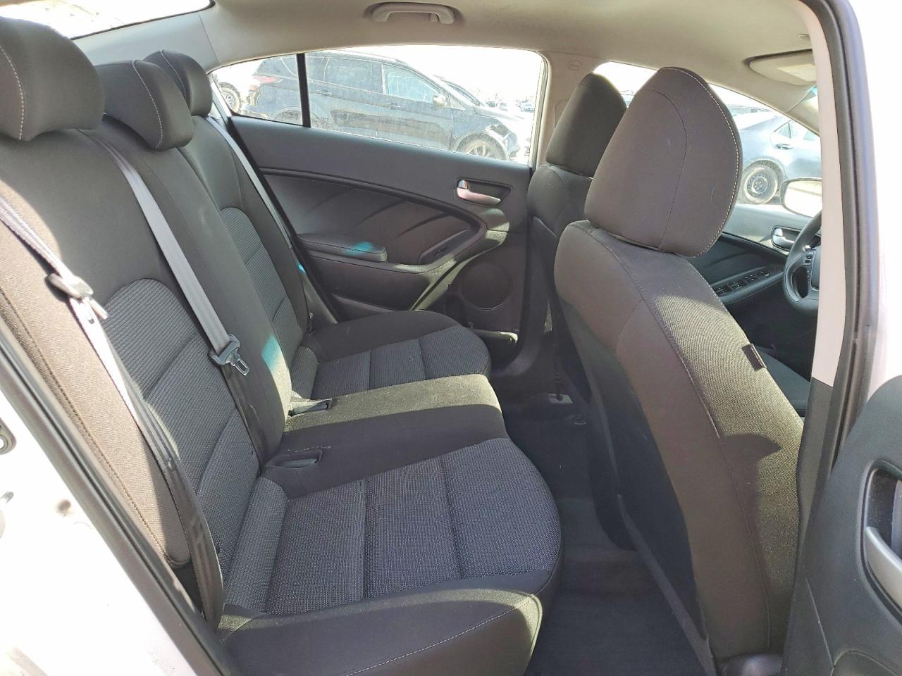 2017 KIA Forte lx