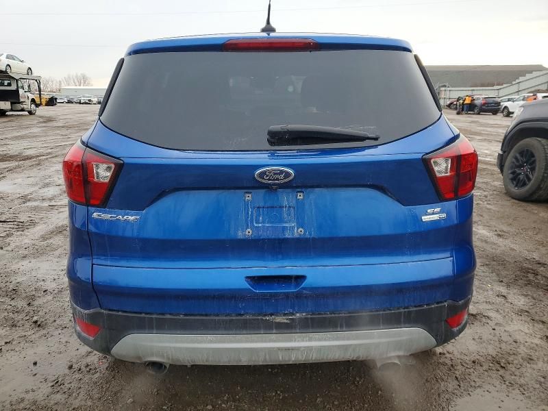 2019 Ford Escape se