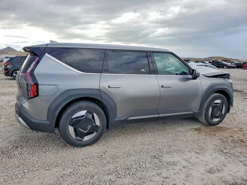 2024 KIA EV9 Light