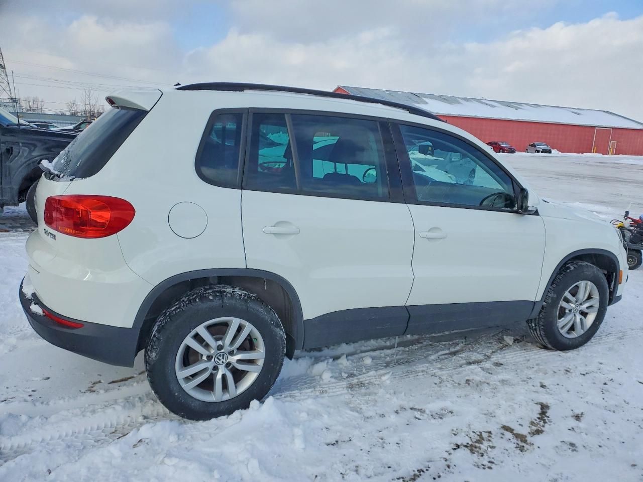 2016 Volkswagen Tiguan Trendline