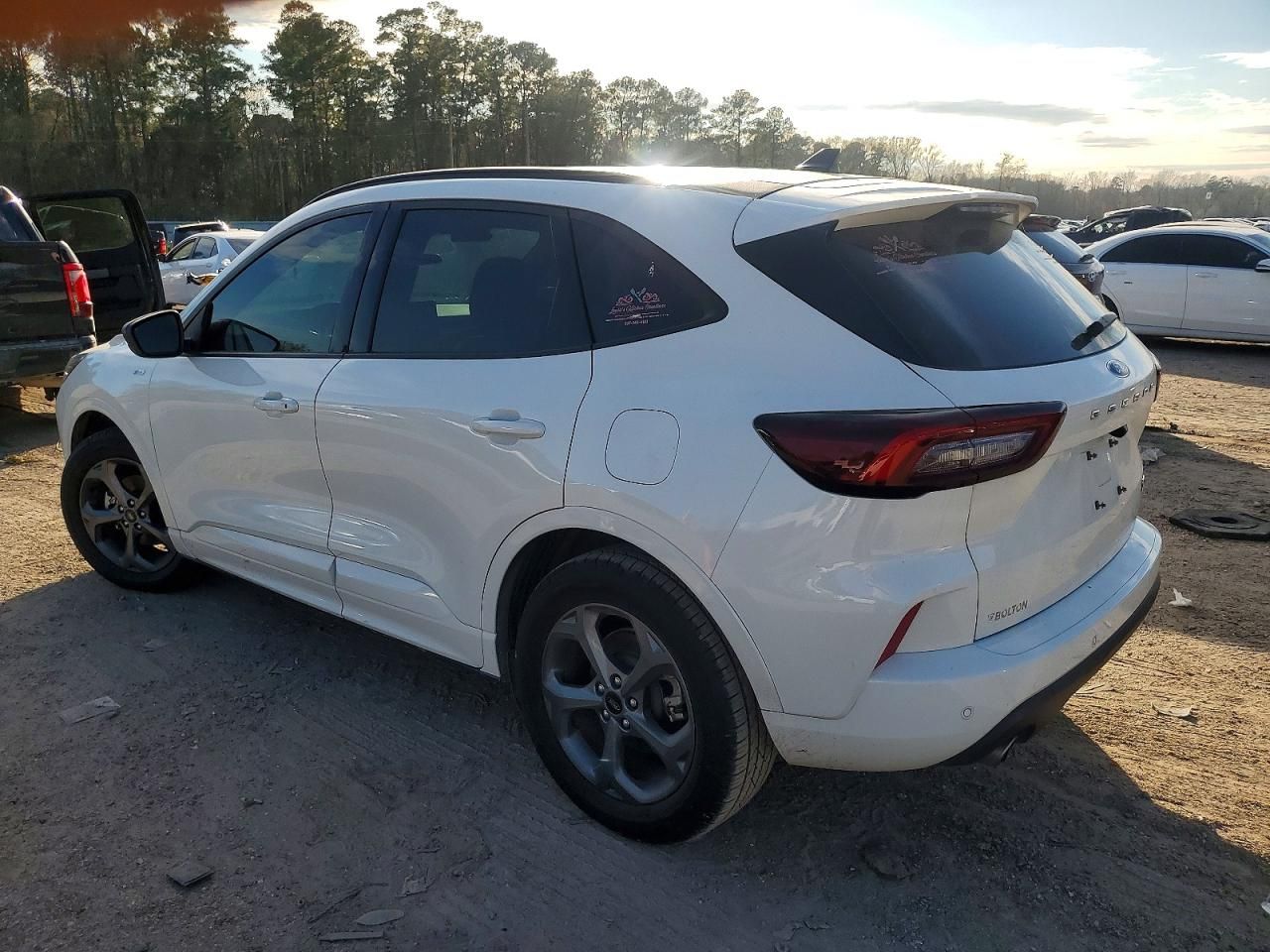 2024 Ford Escape st Line