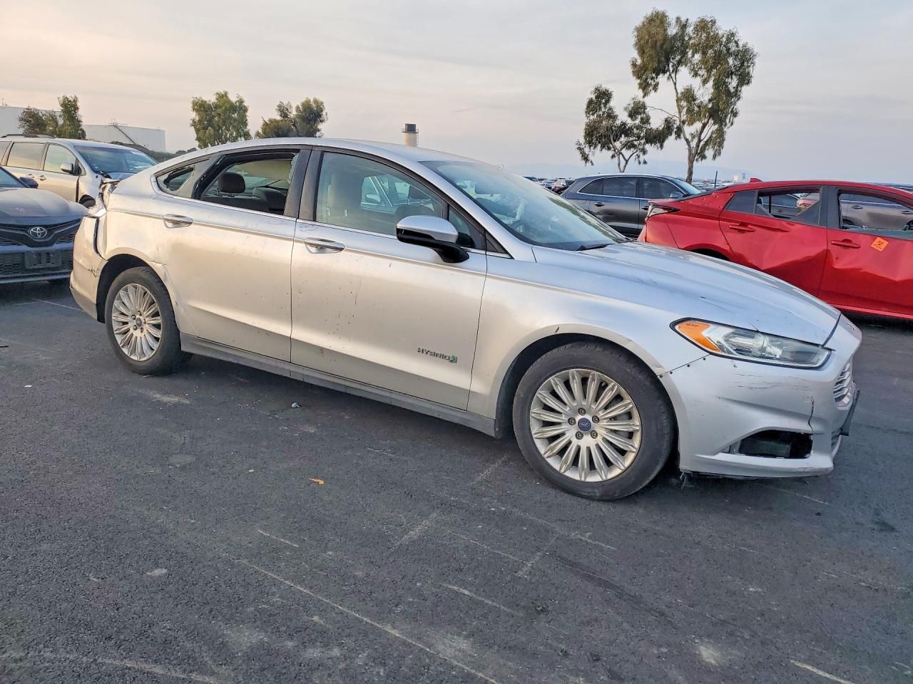 2014 Ford Fusion s Hybrid