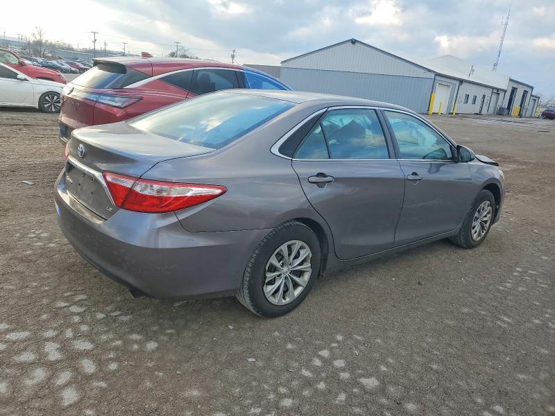 2017 Toyota Camry le