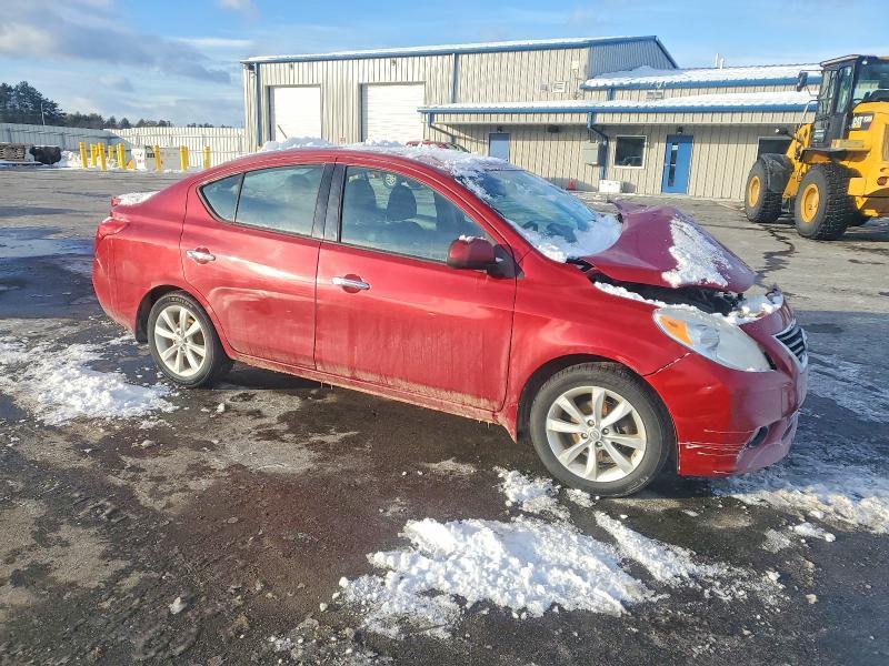 2014 Nissan Versa s