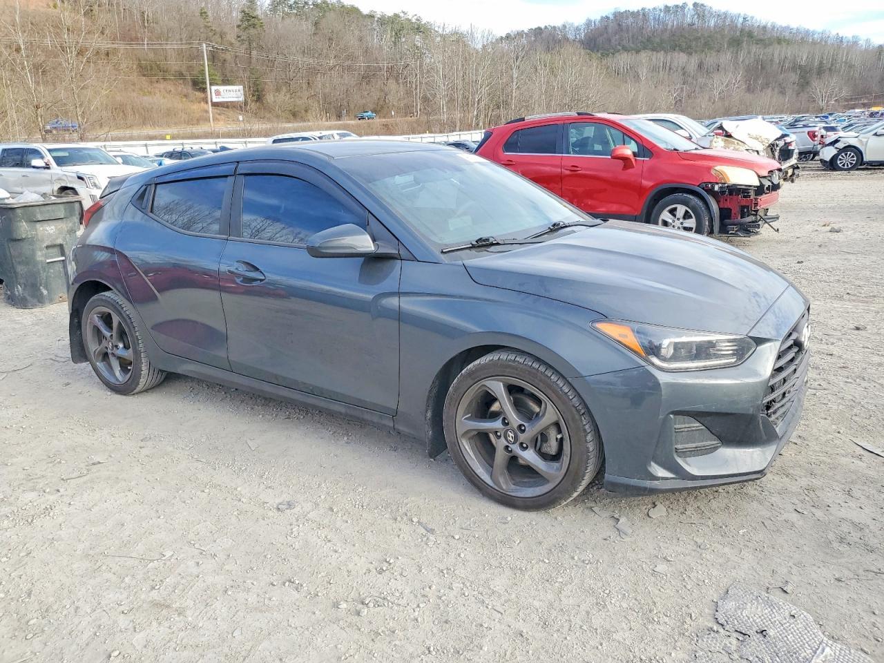 2019 Hyundai Veloster Base