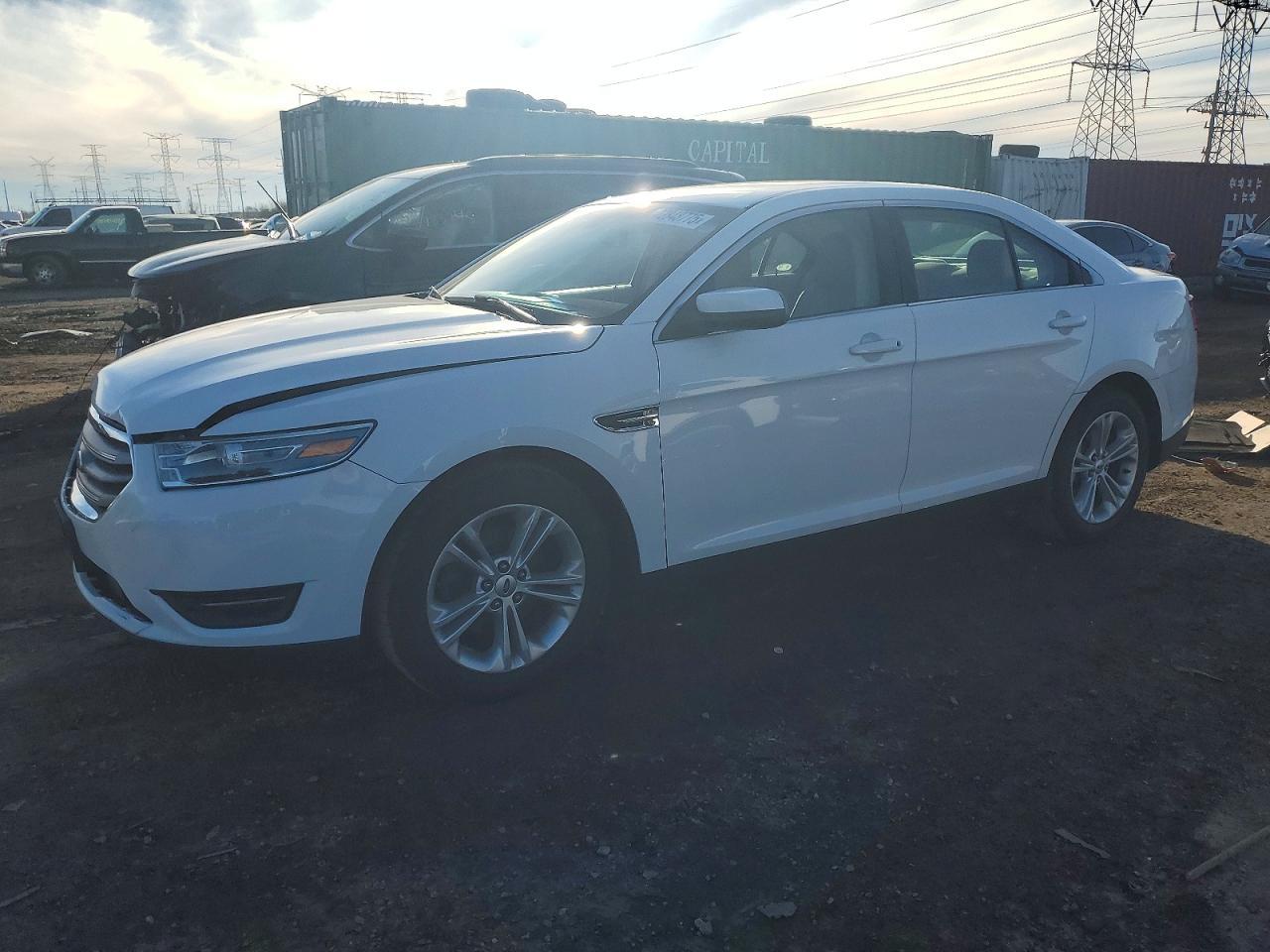 2013 Ford Taurus sel