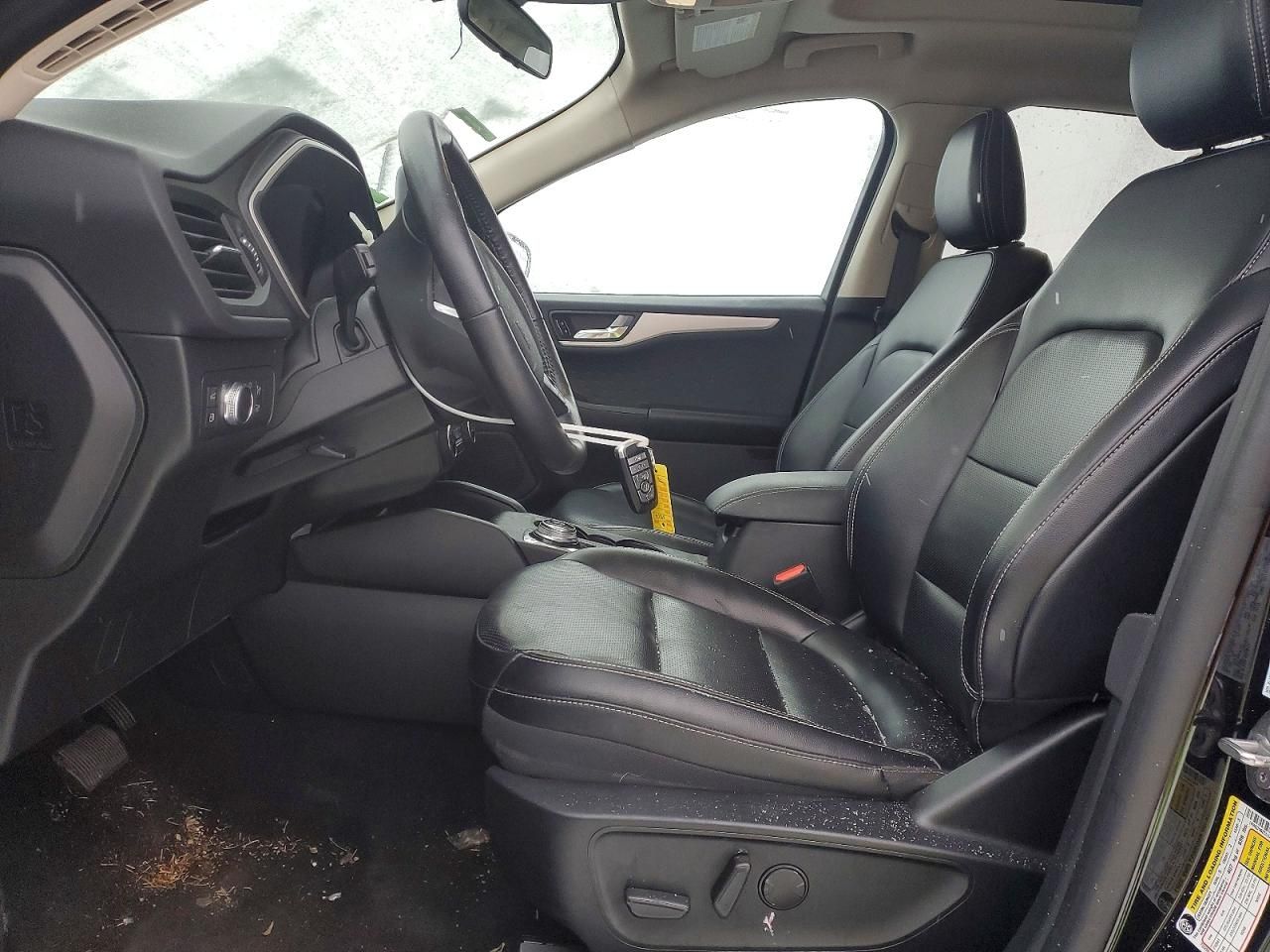 2020 Ford Escape se Sport