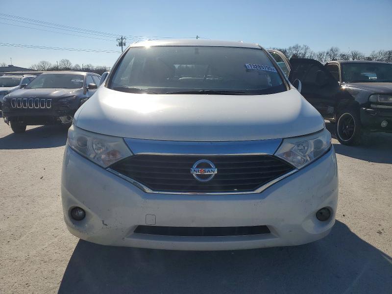 2015 Nissan Quest s