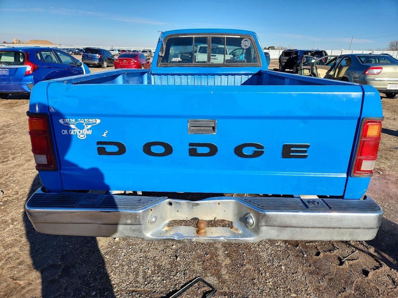 1991 Dodge Dakota