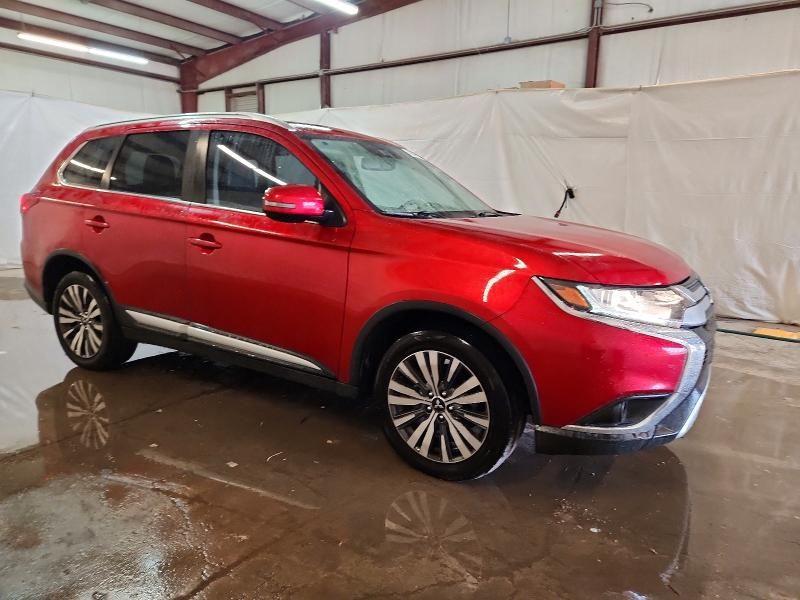 2020 Mitsubishi Outlander se