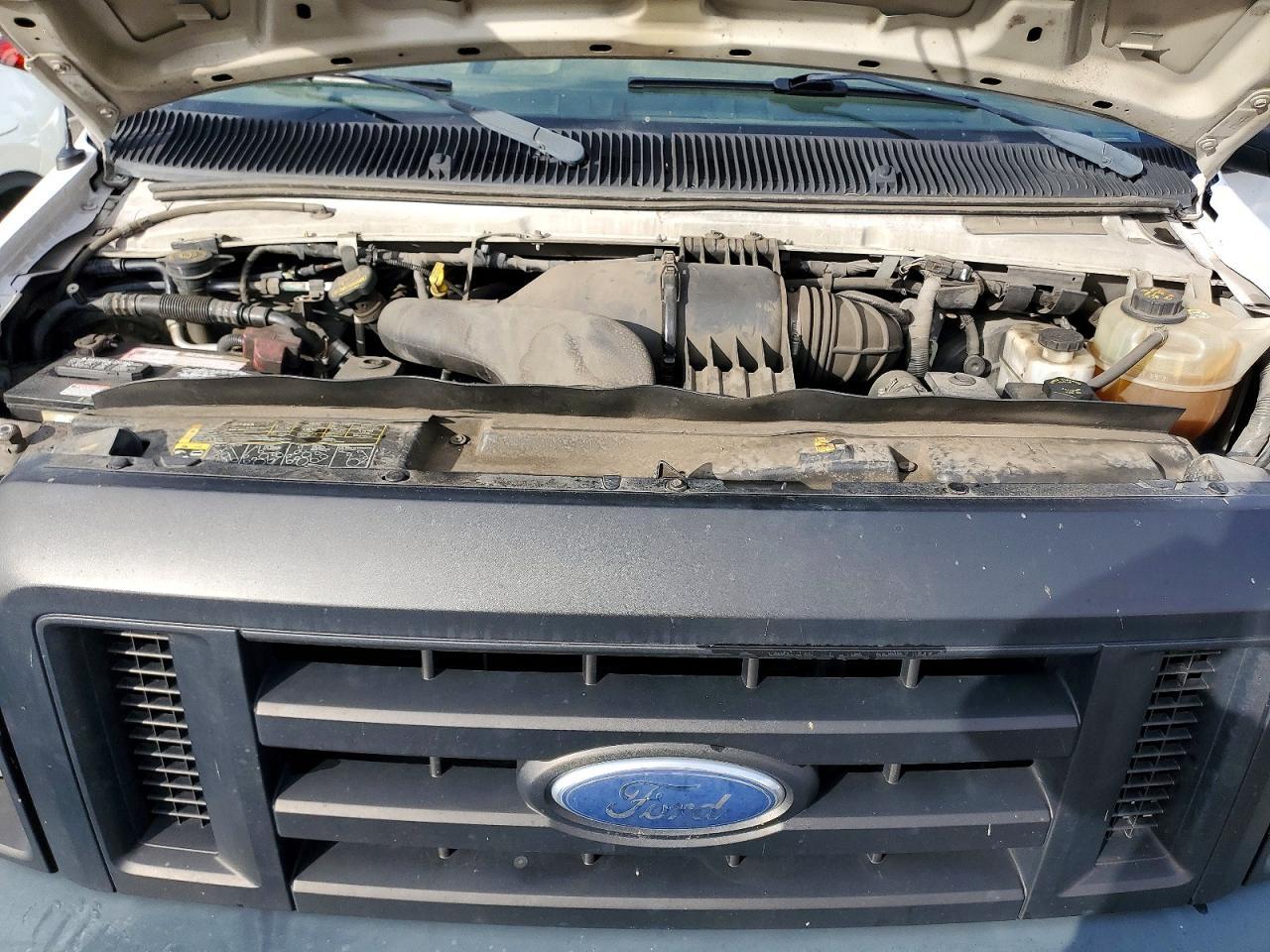2010 Ford E250 Utility / Service Van