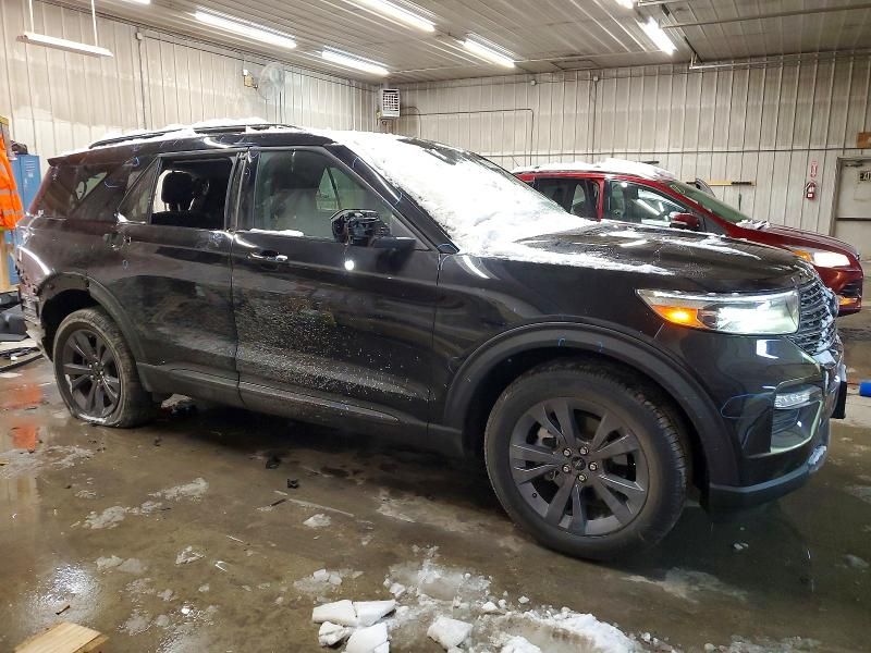 2022 Ford Explorer xlt