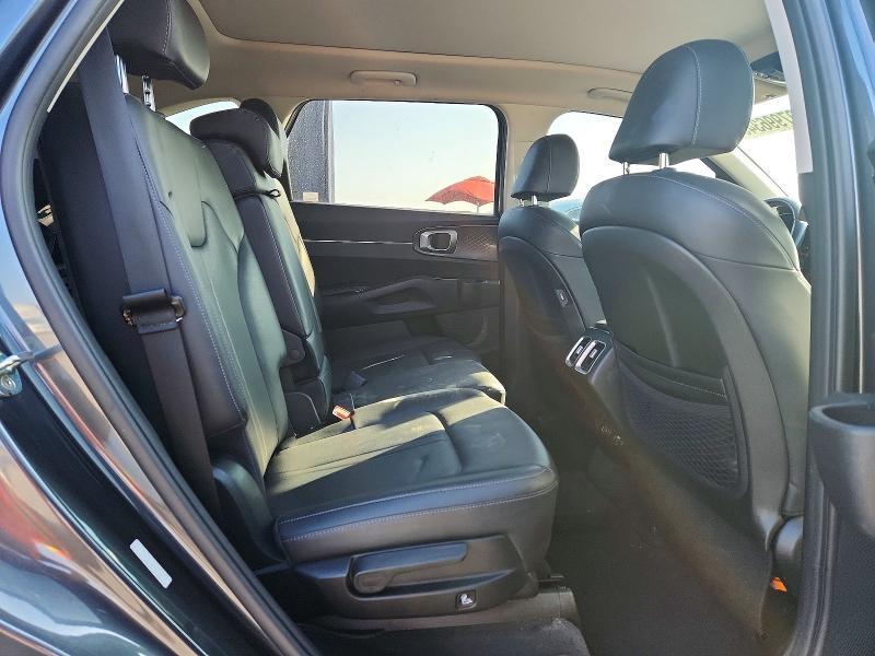 2022 KIA Sorento s
