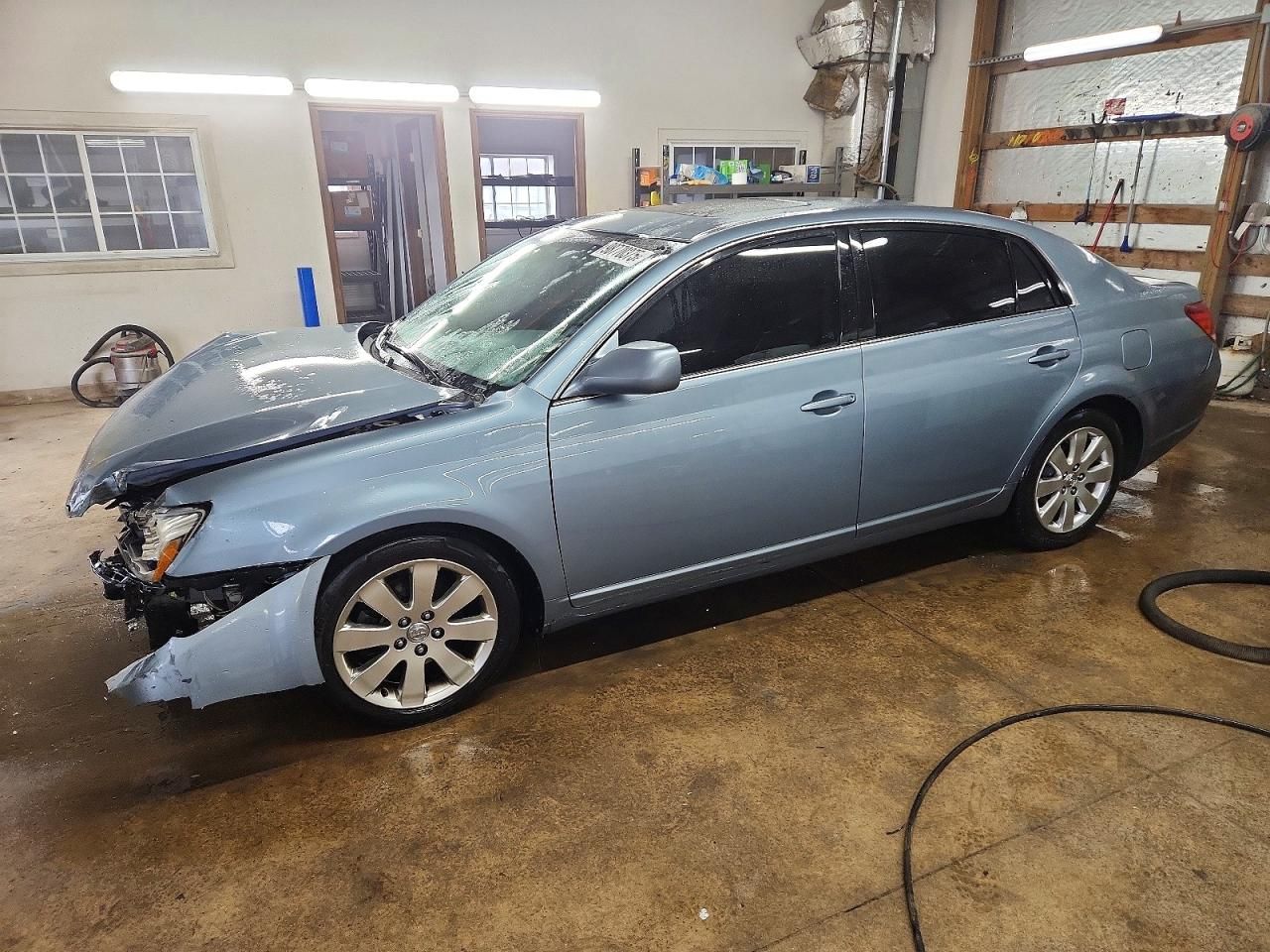 2006 Toyota Avalon xl