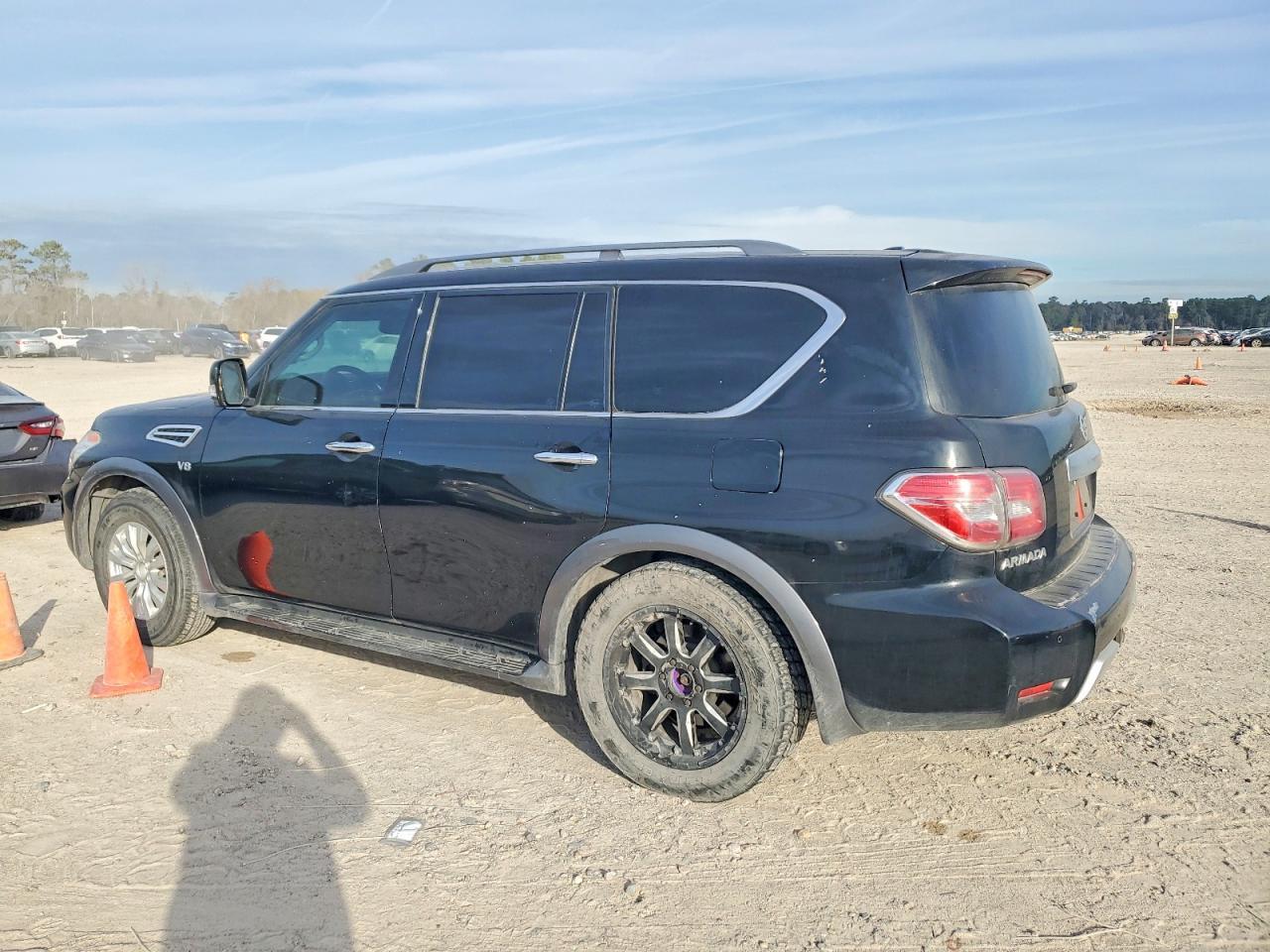 2018 Nissan Armada sv