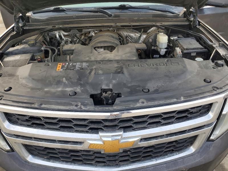 2017 Chevrolet Suburban K1500 lt