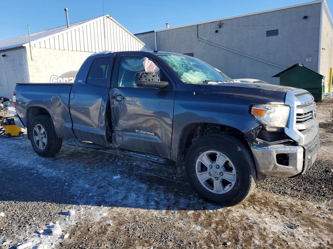 2016 Toyota Tundra SR5