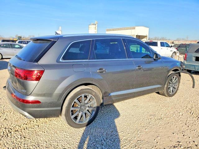 2019 Audi Q7 Premium Plus