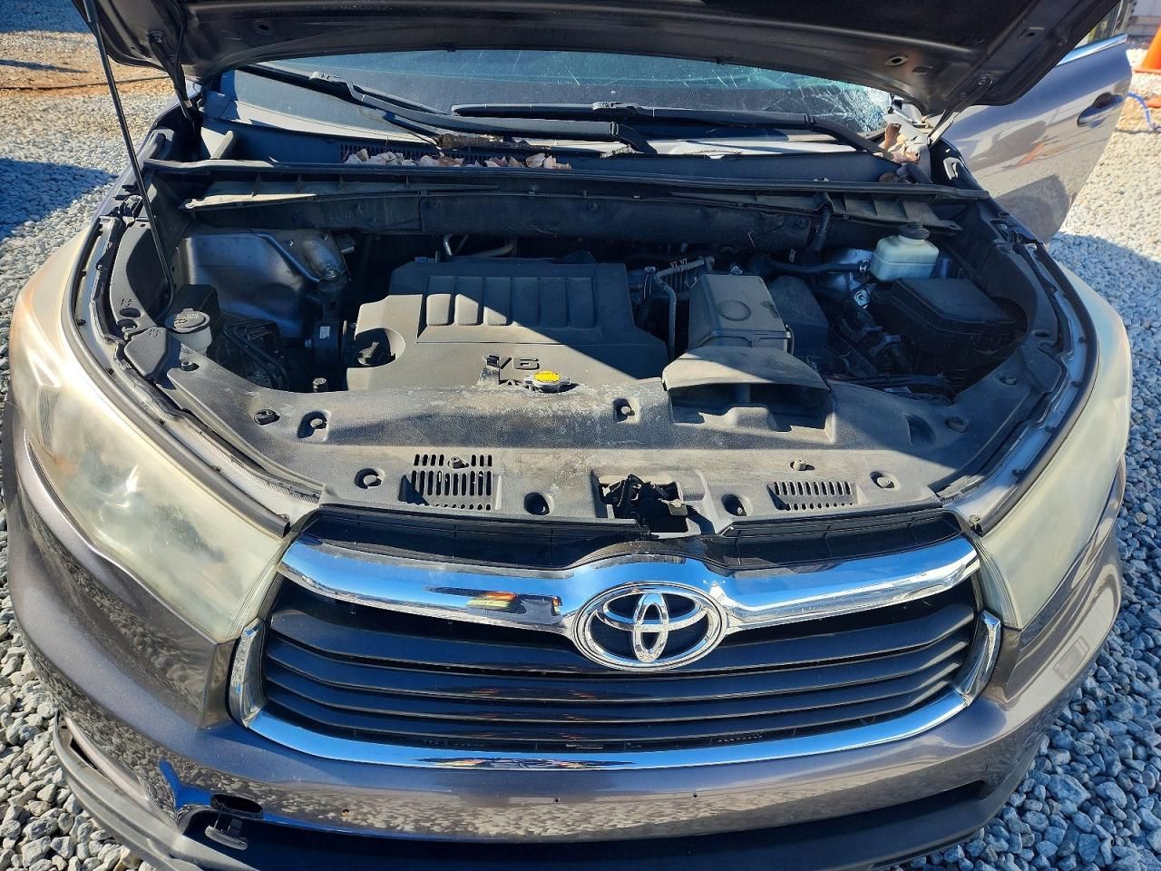 2015 Toyota Highlander le