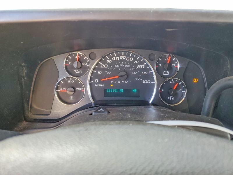 2014 Chevrolet Express 2500 Delivery Van