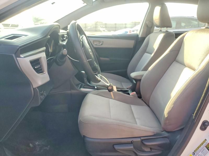 2015 Toyota Corolla l