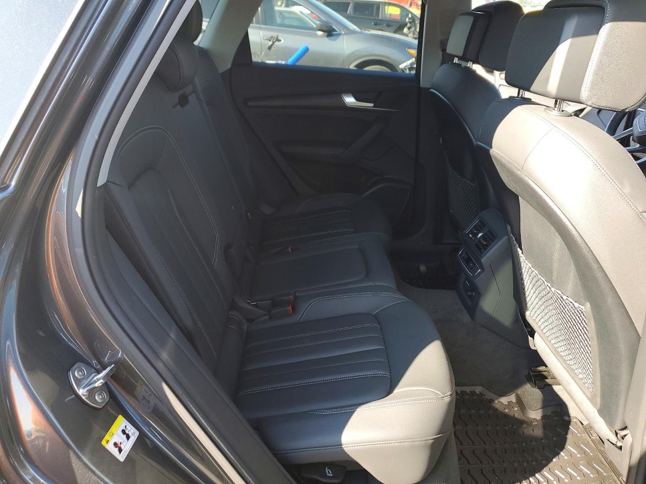 2023 Audi Q5 Premium Plus 45