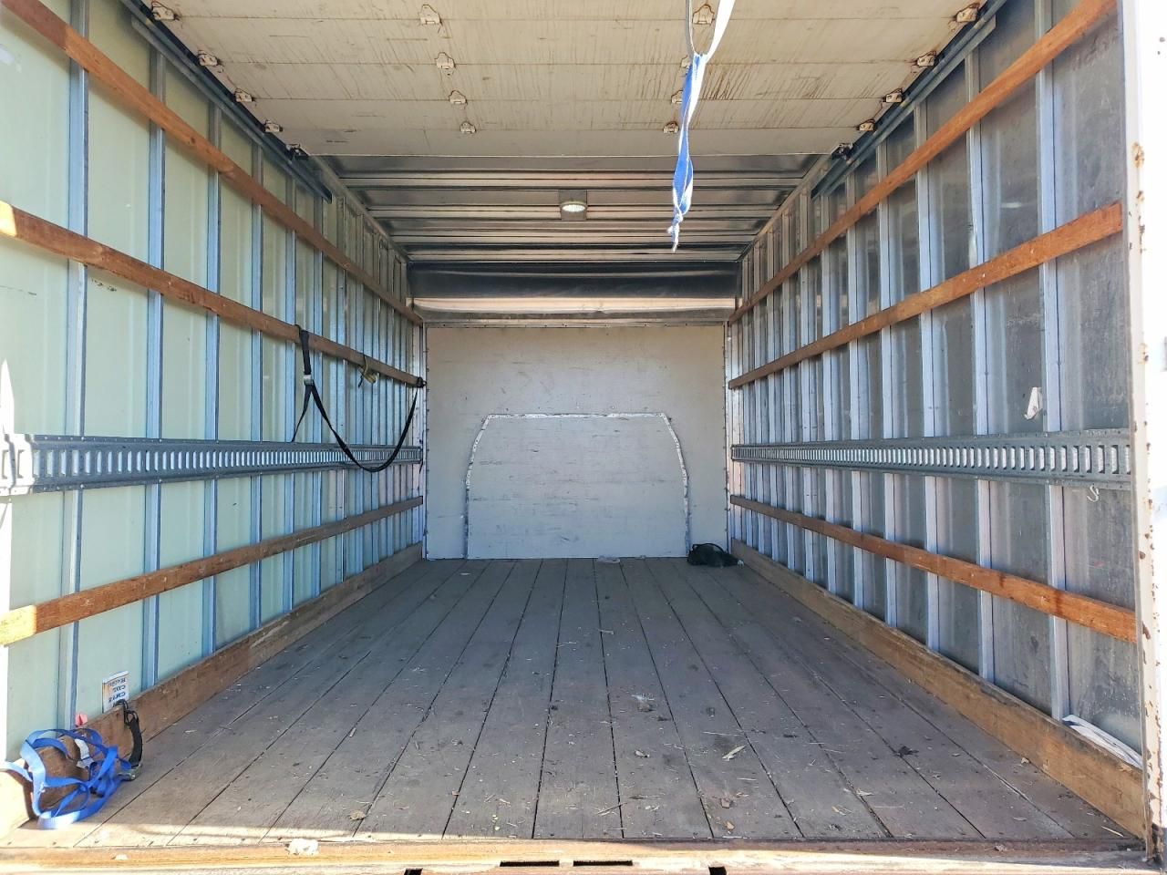 2017 Ford E350 BOX Truck