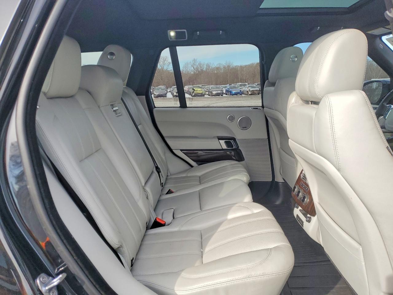 2016 Land Rover Range Rover hse
