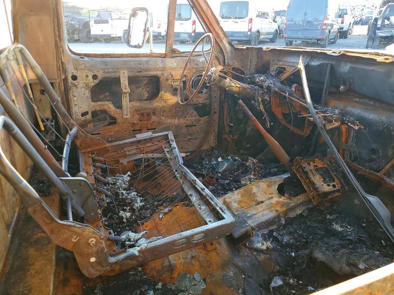 1989 Ford F Super Duty Dump Truck