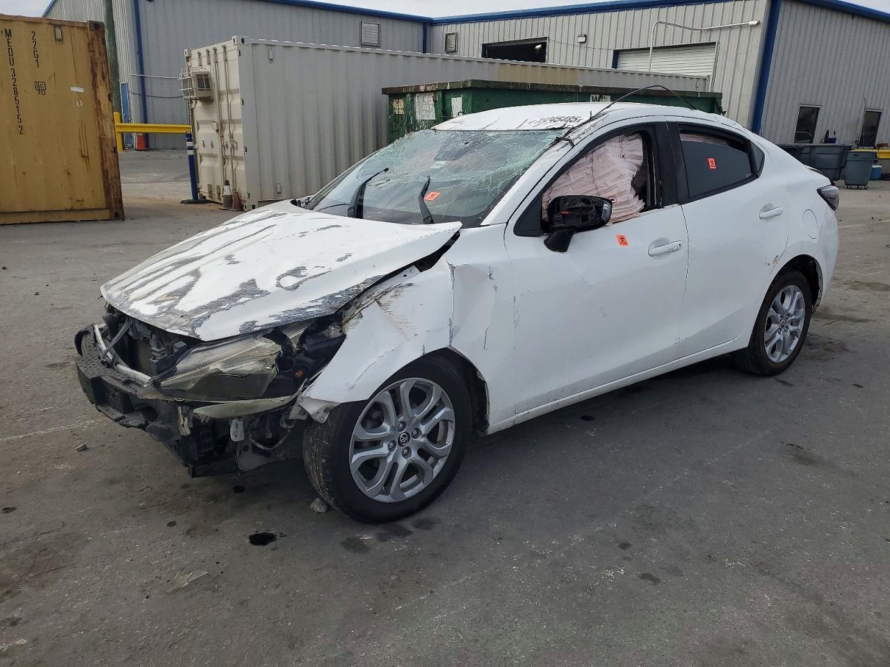 2018 Toyota Yaris ia Base