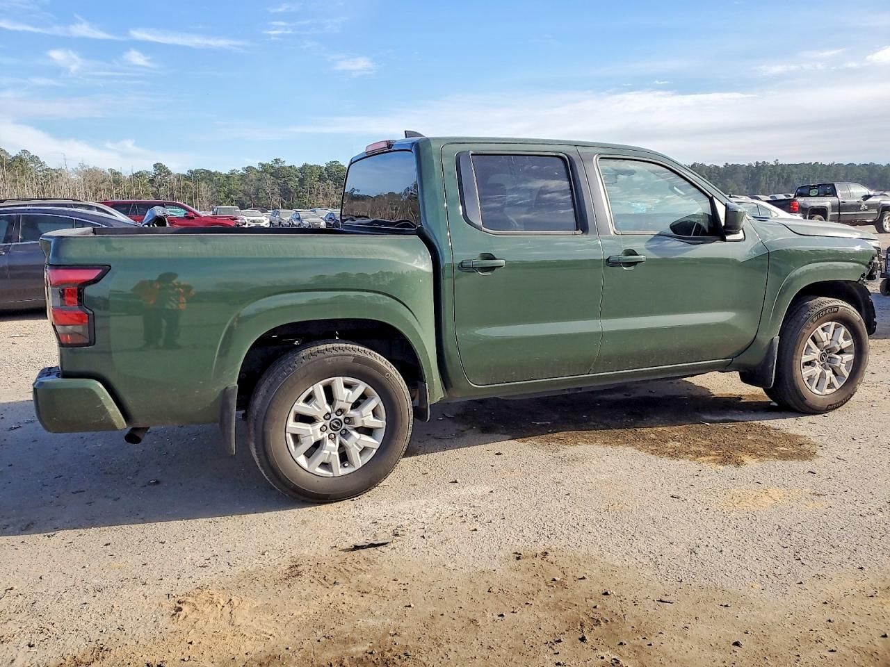 2023 Nissan Frontier s
