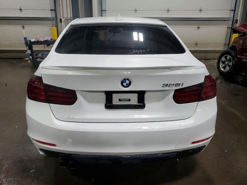 2013 BMW 328 xi Sulev