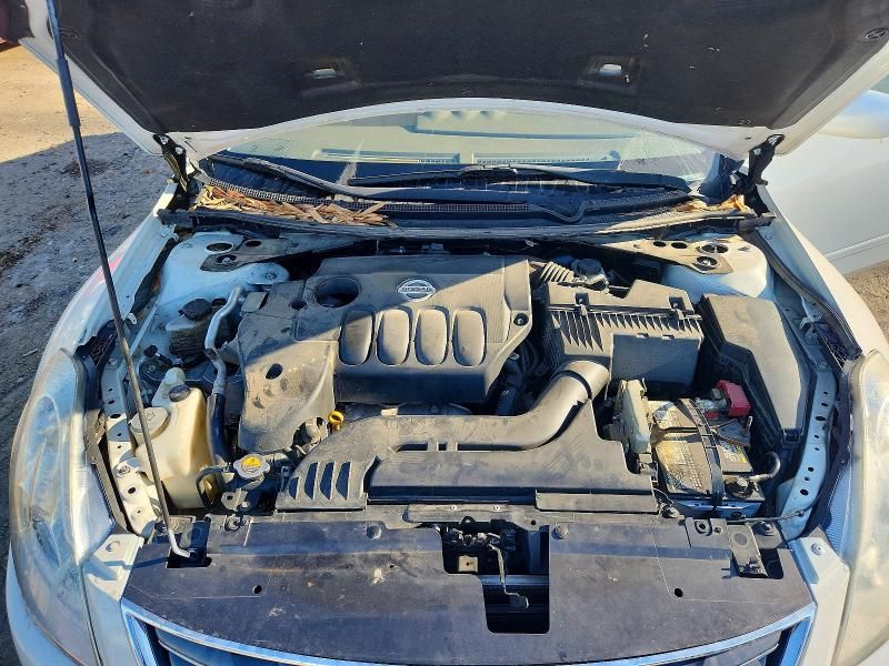 2012 Nissan Altima Base