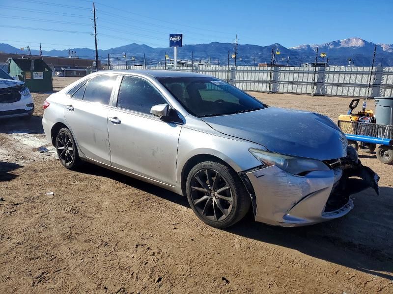 2015 Toyota Camry le