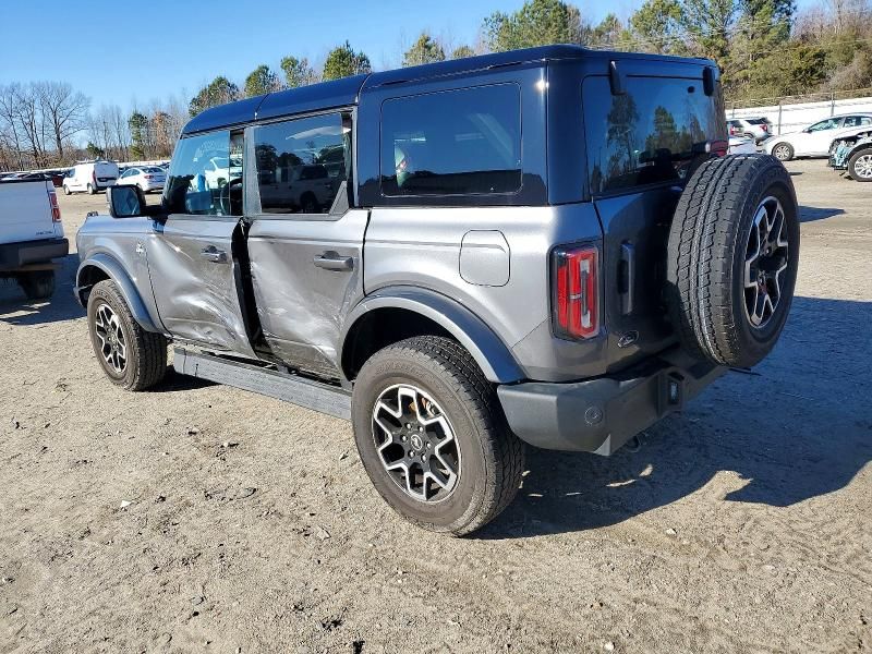 2024 Ford Bronco Outer Banks