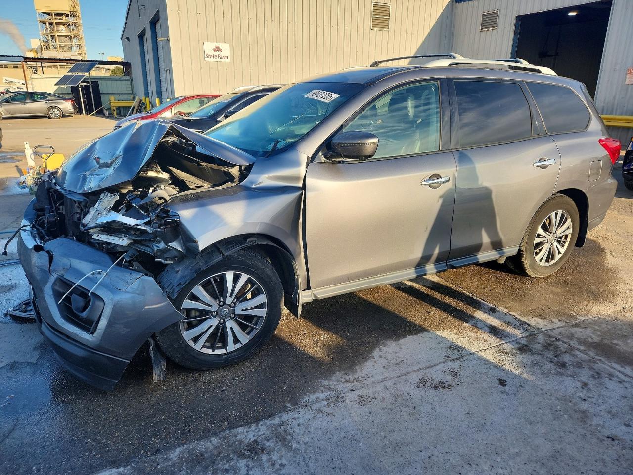 2017 Nissan Pathfinder s