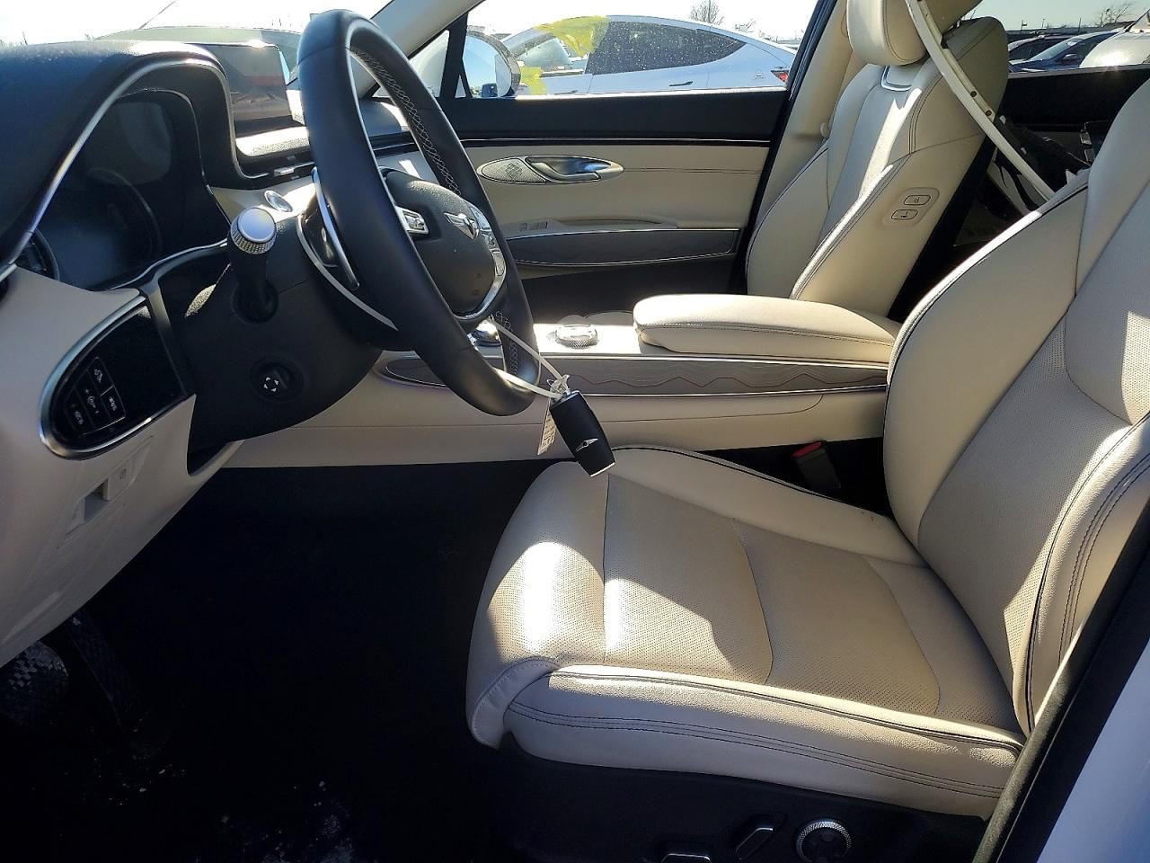 2024 Genesis Gv70 Base